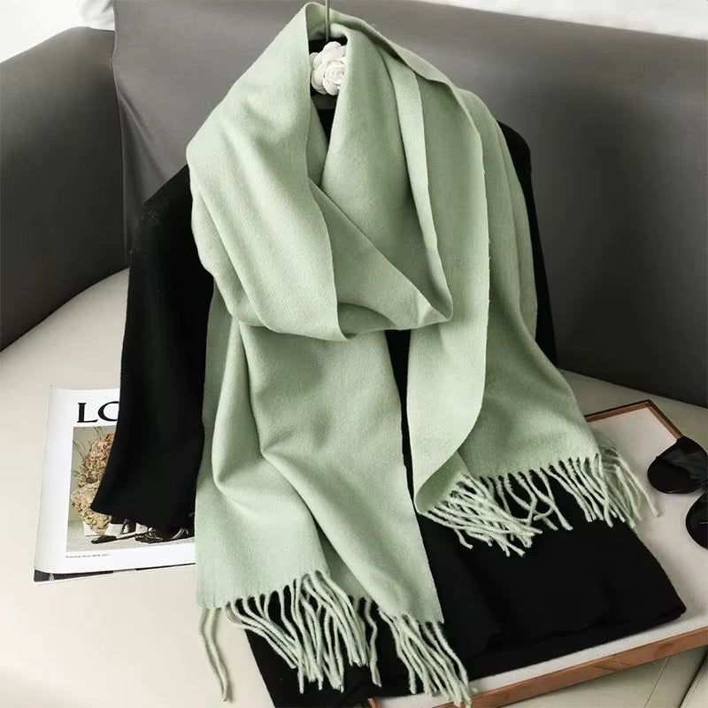 Nebbia Soffice Winter Scarf – Elegant Long Scarf with Soft Wool Texture